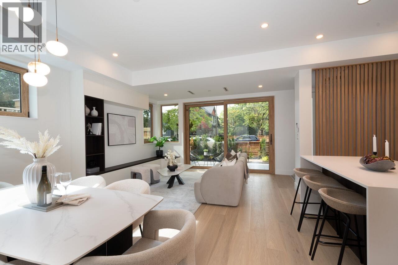 3 3120 W 11TH AVENUE, Vancouver
