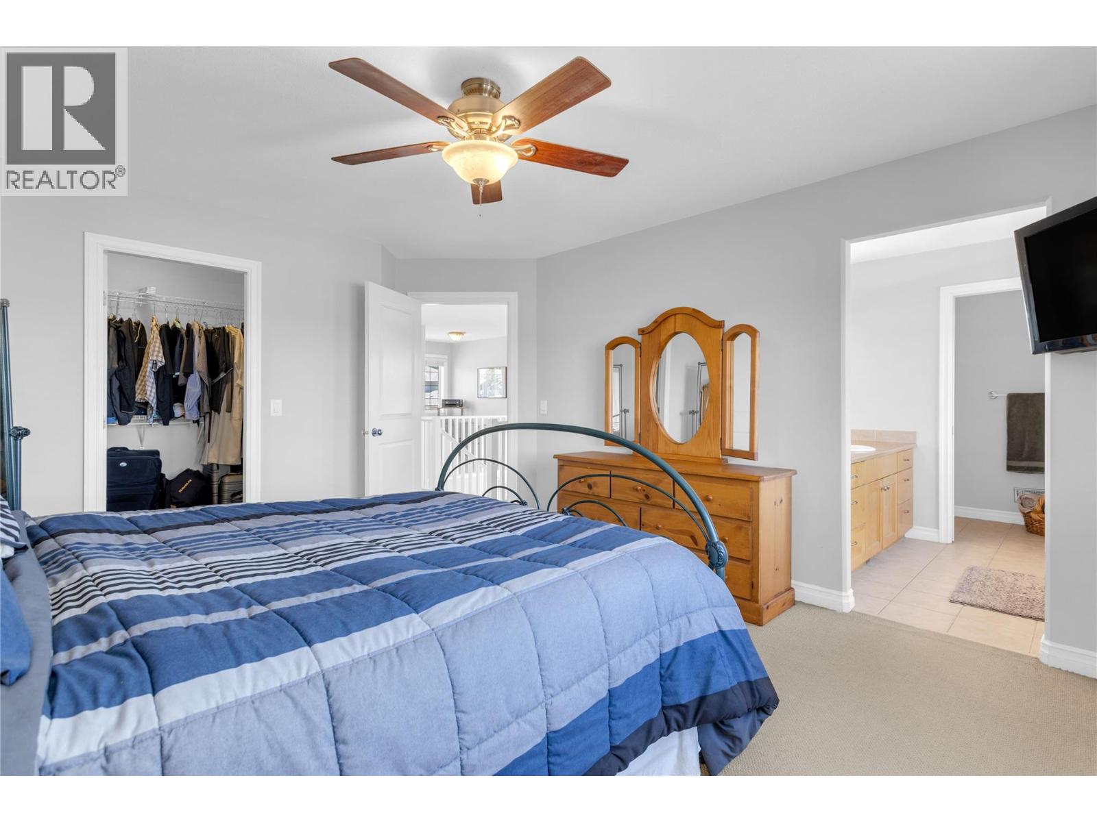 614 SOUTH CREST Drive - 17