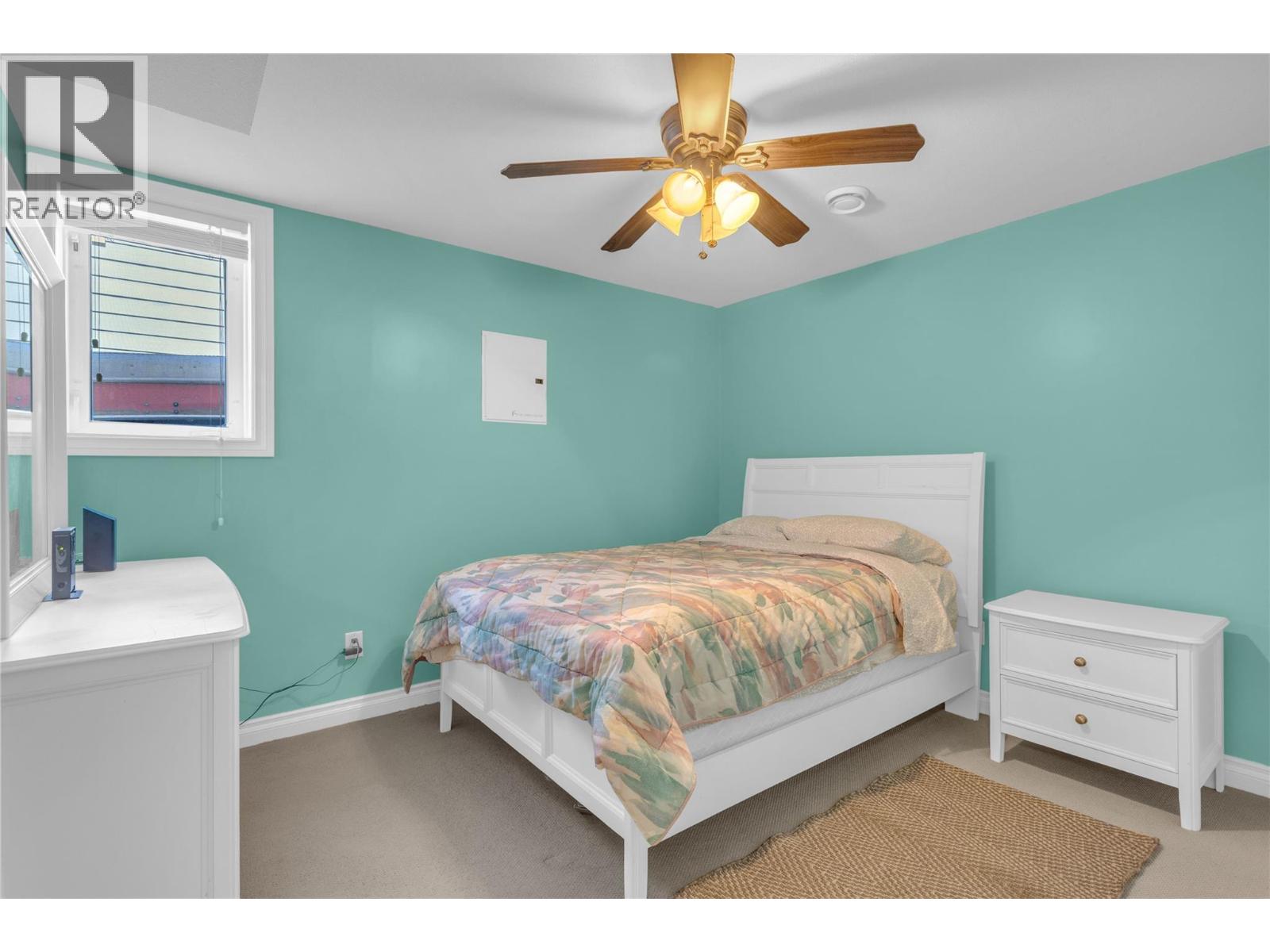 614 SOUTH CREST Drive - 24