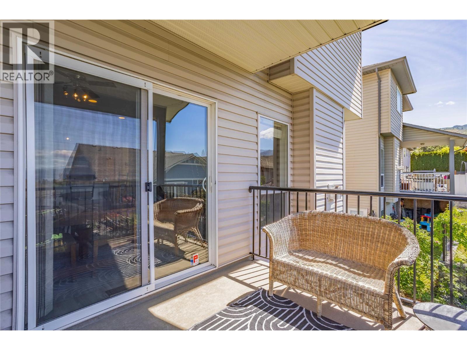 614 SOUTH CREST Drive - 34