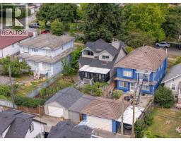 2474 E 5th Avenue, Vancouver, BC V5M1M5 Photo 32