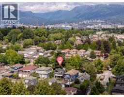 2474 E 5th Avenue, Vancouver, BC V5M1M5 Photo 36