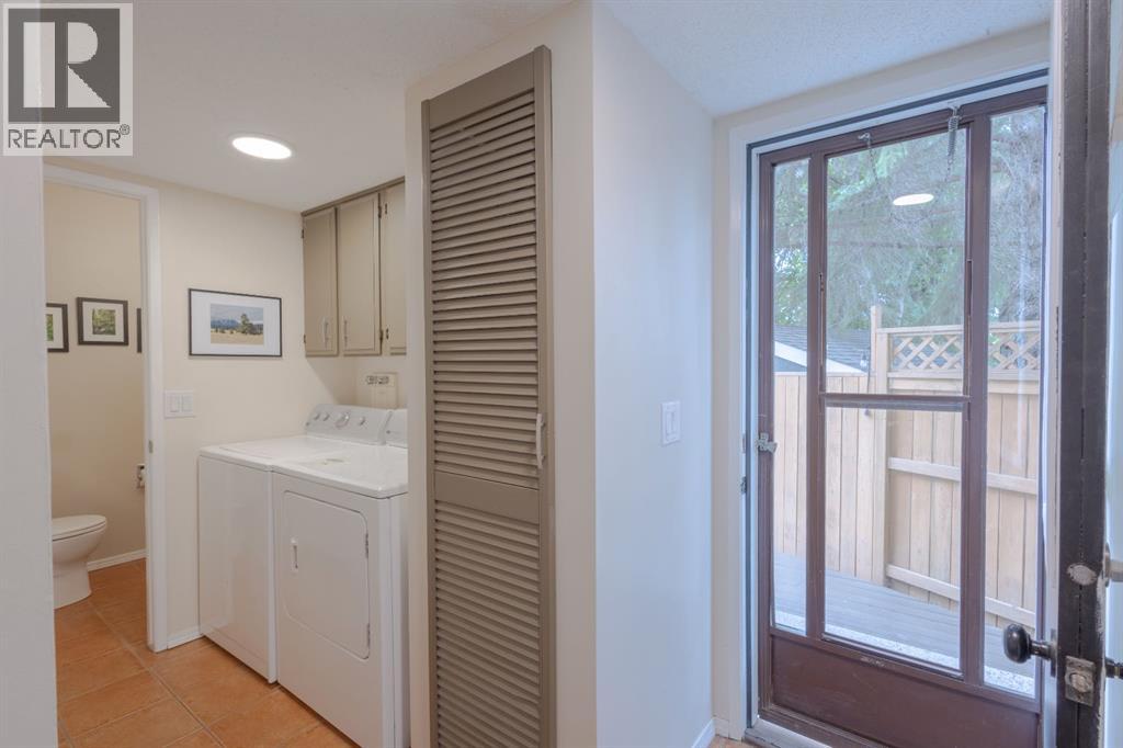 119 Midland Place SE - 16