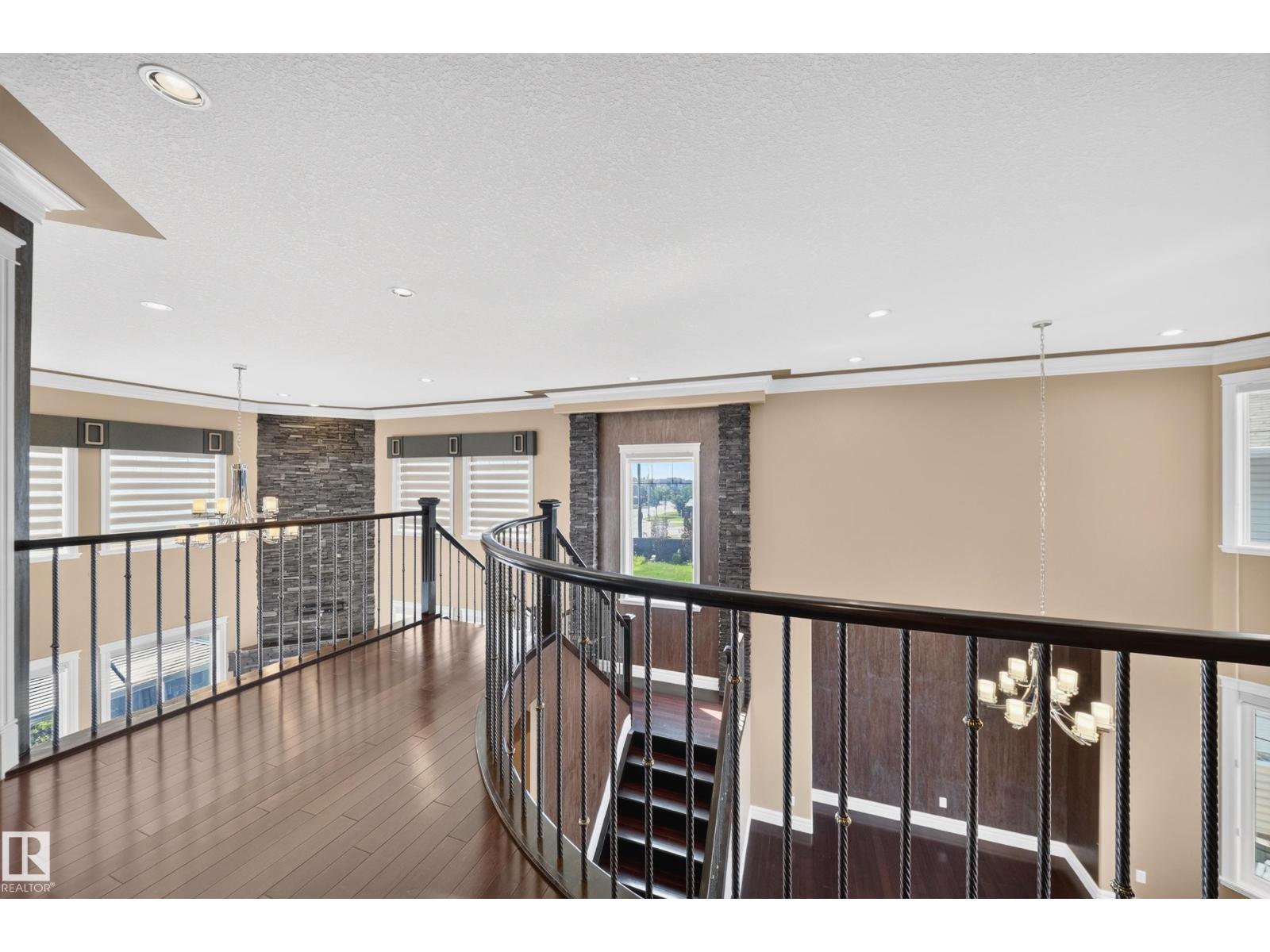 7103 168 AV NW - 26