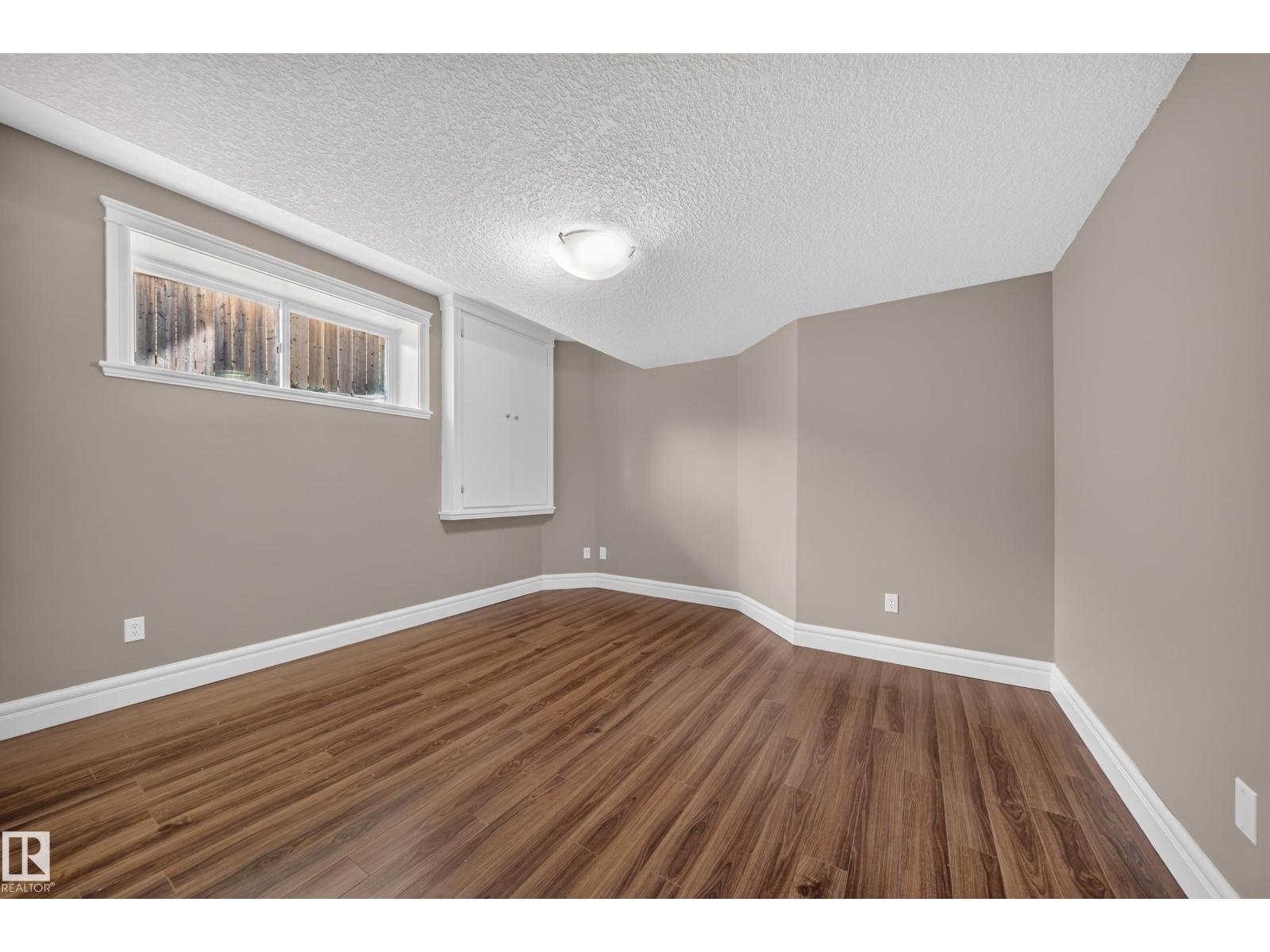 7103 168 AV NW - 57