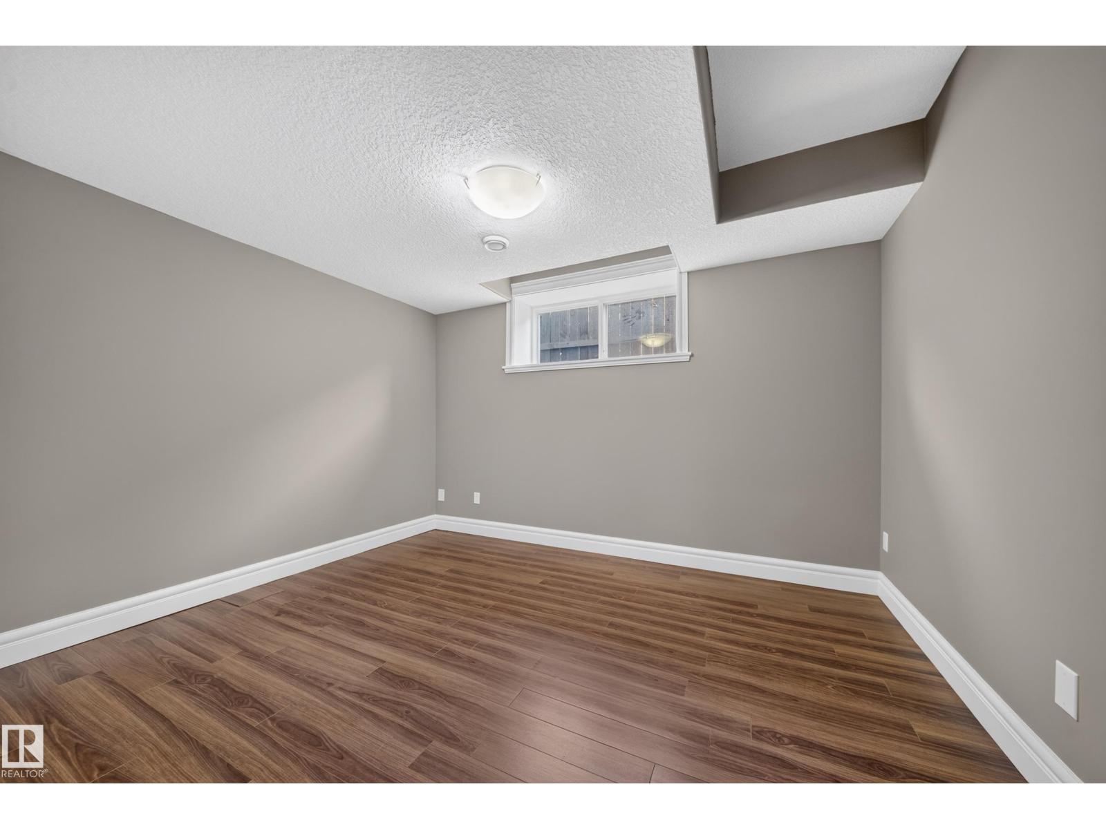 7103 168 AV NW - 58
