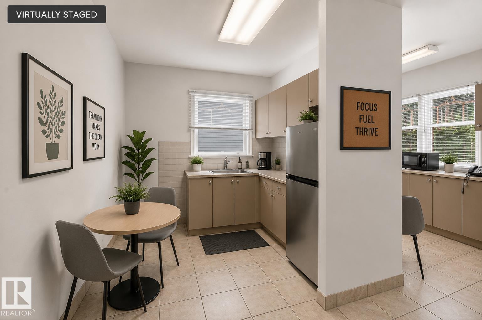 11010 106 ST NW - 19