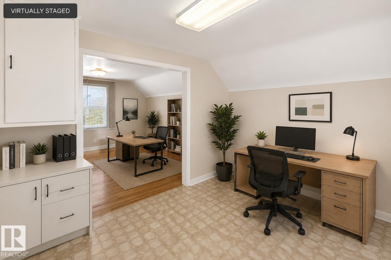 11010 106 ST NW - 27