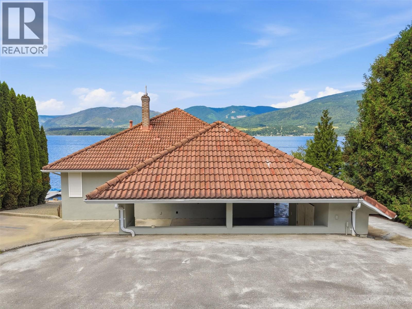 4071 REID Road - 5