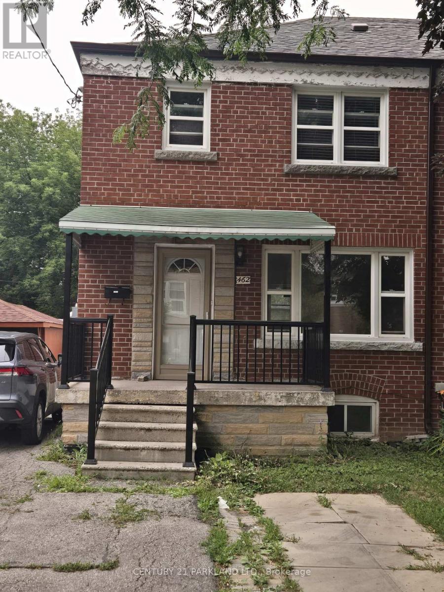 Photo of 462 Midland Avenue