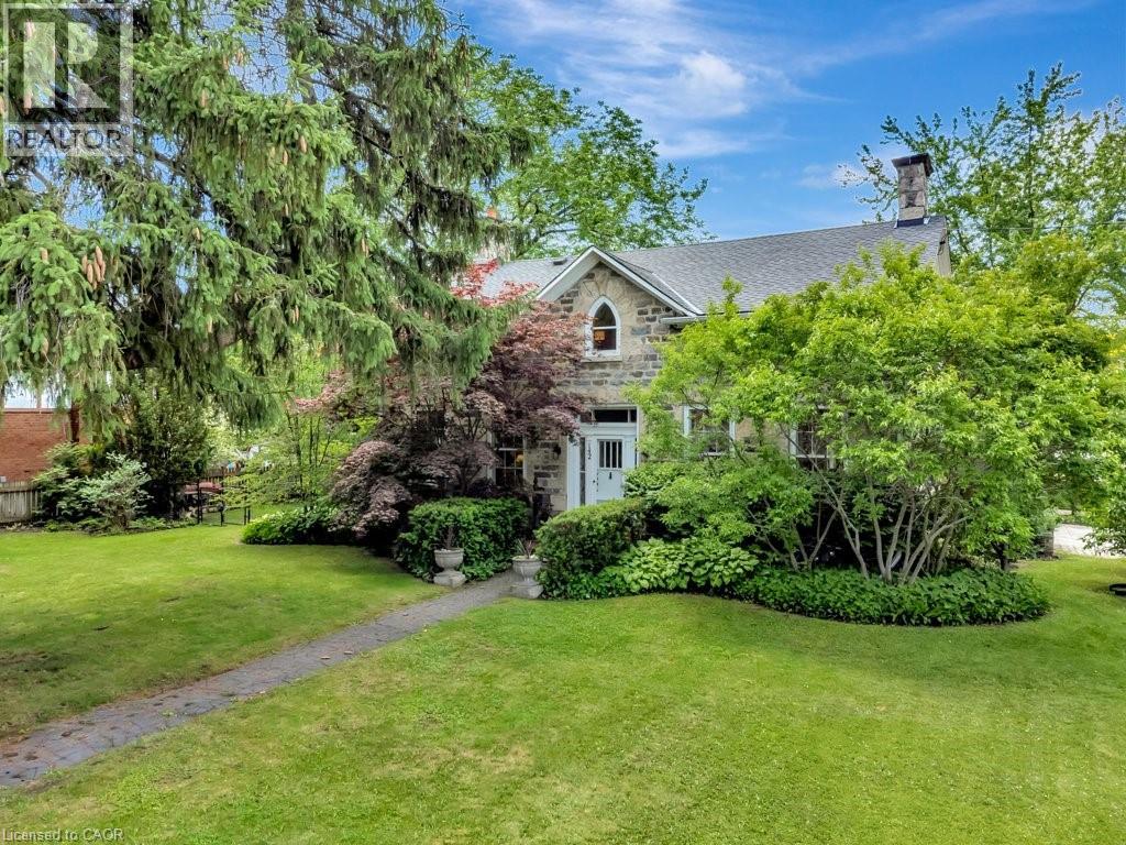 142 GLENMORRIS Street - 2