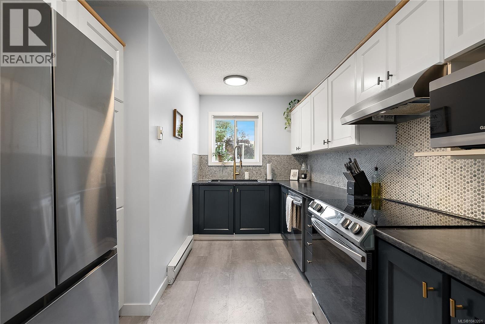 #8 2871 Peatt Rd - 9
