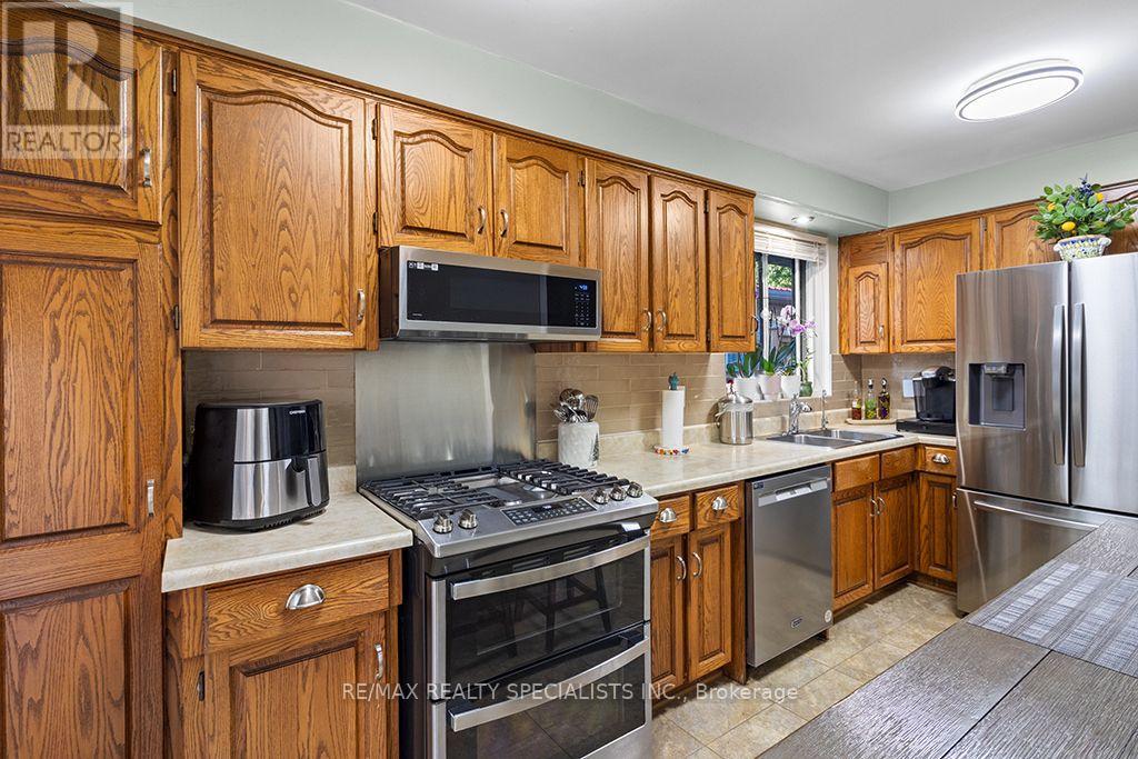 88 SHIRLEY STREET - 11