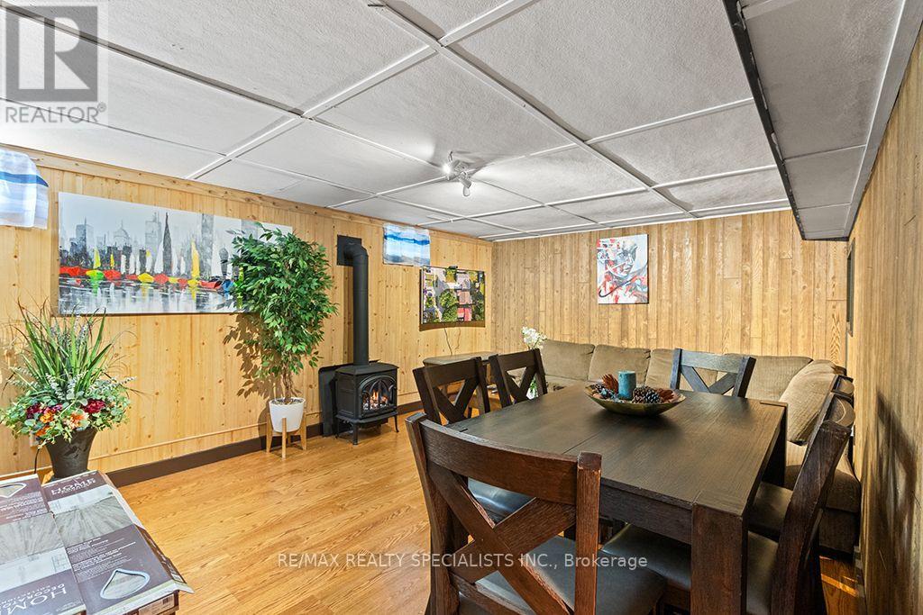 88 SHIRLEY STREET - 23