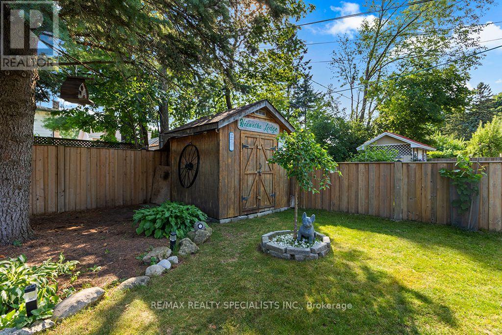 88 SHIRLEY STREET - 36