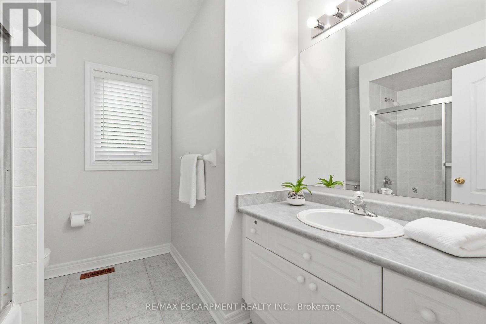 2241 GLAZEBROOK CIRCLE - 35