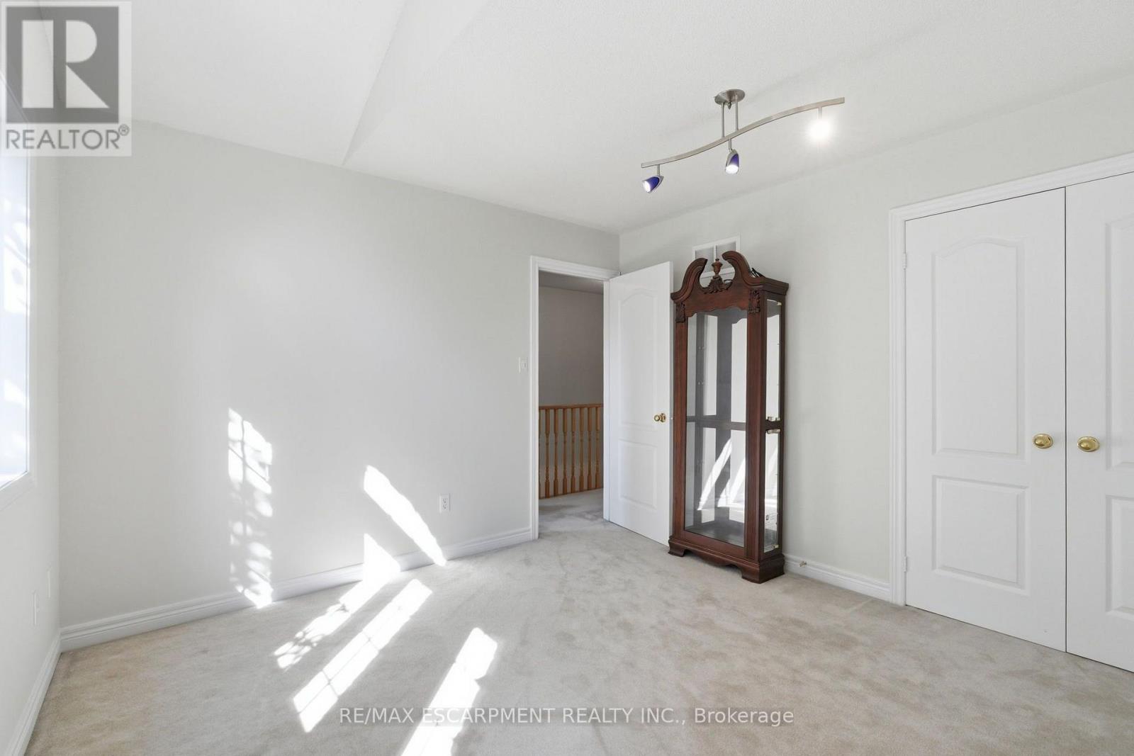 2241 GLAZEBROOK CIRCLE - 37