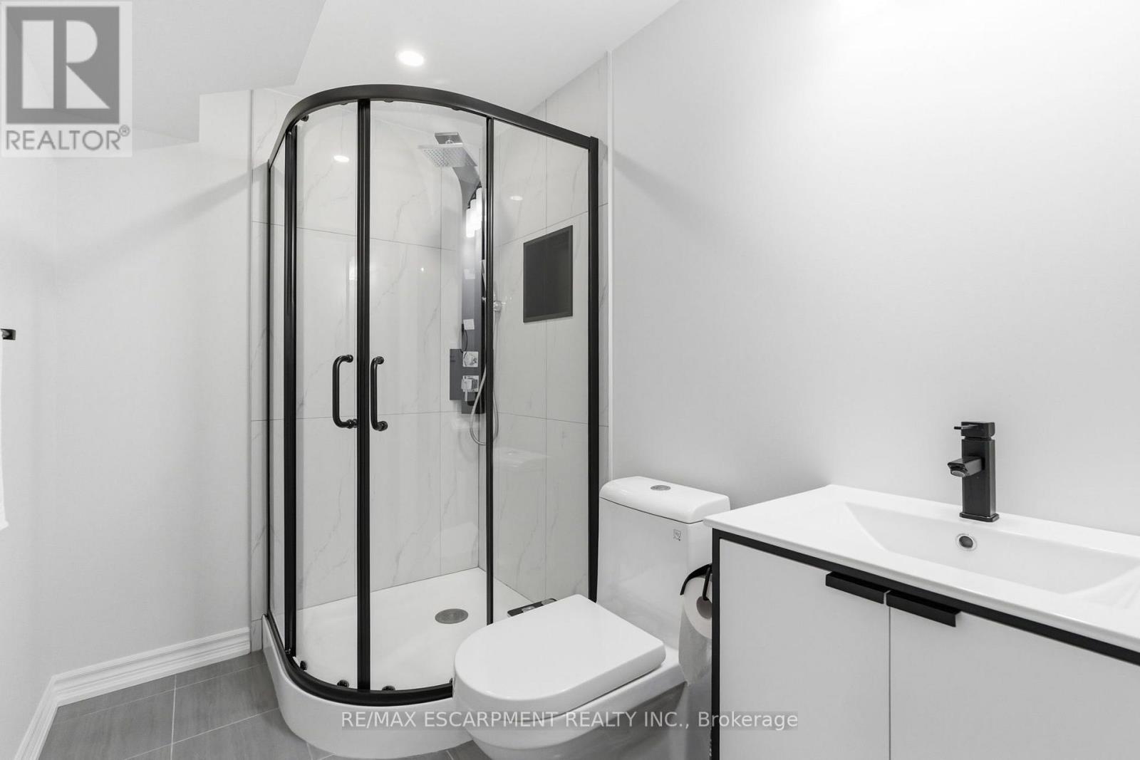 2241 GLAZEBROOK CIRCLE - 43
