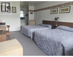 7156 Thunder Bay Street, Powell River, BC V8A1E6 Photo 37