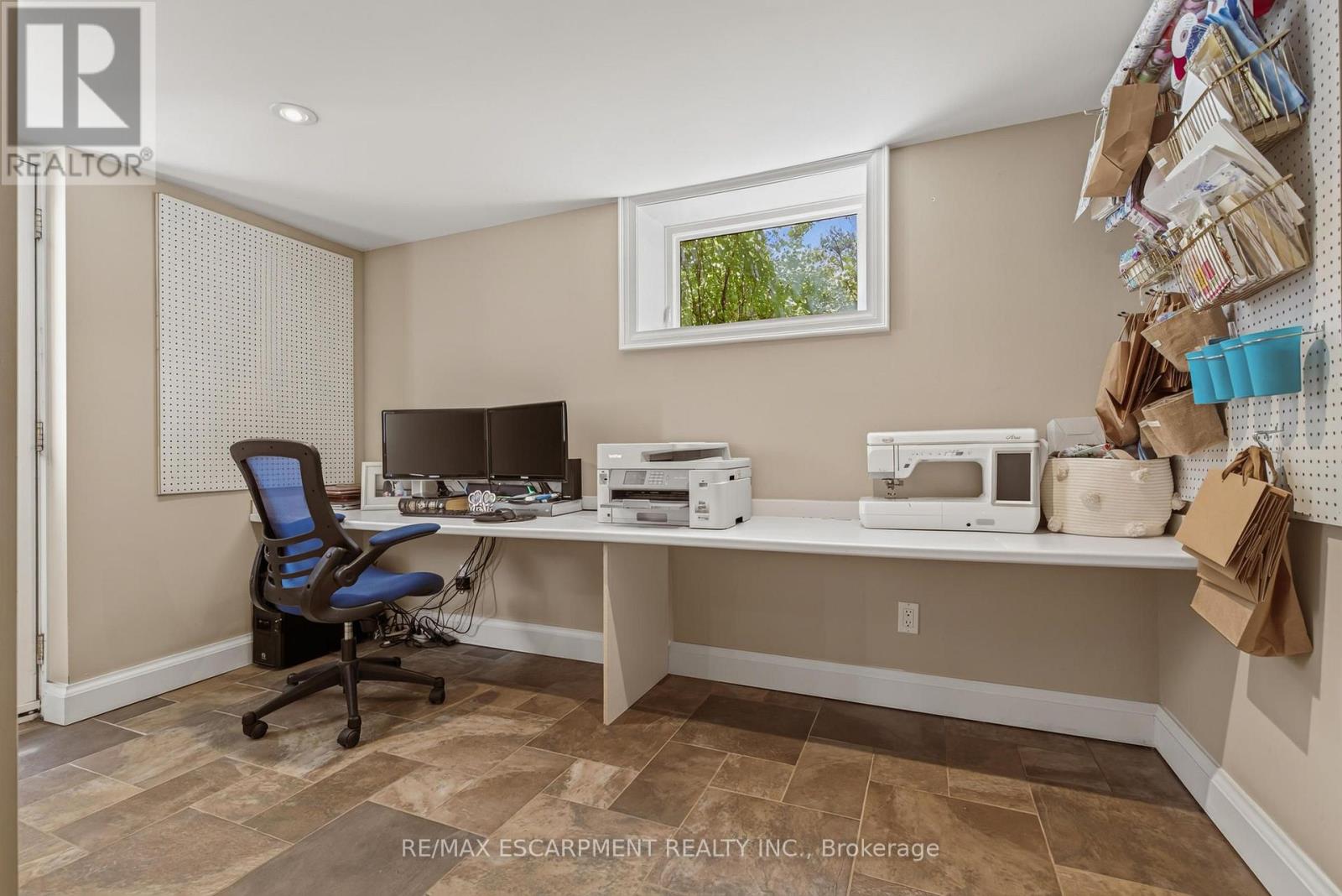 302 HARMONY ROAD - Image 32