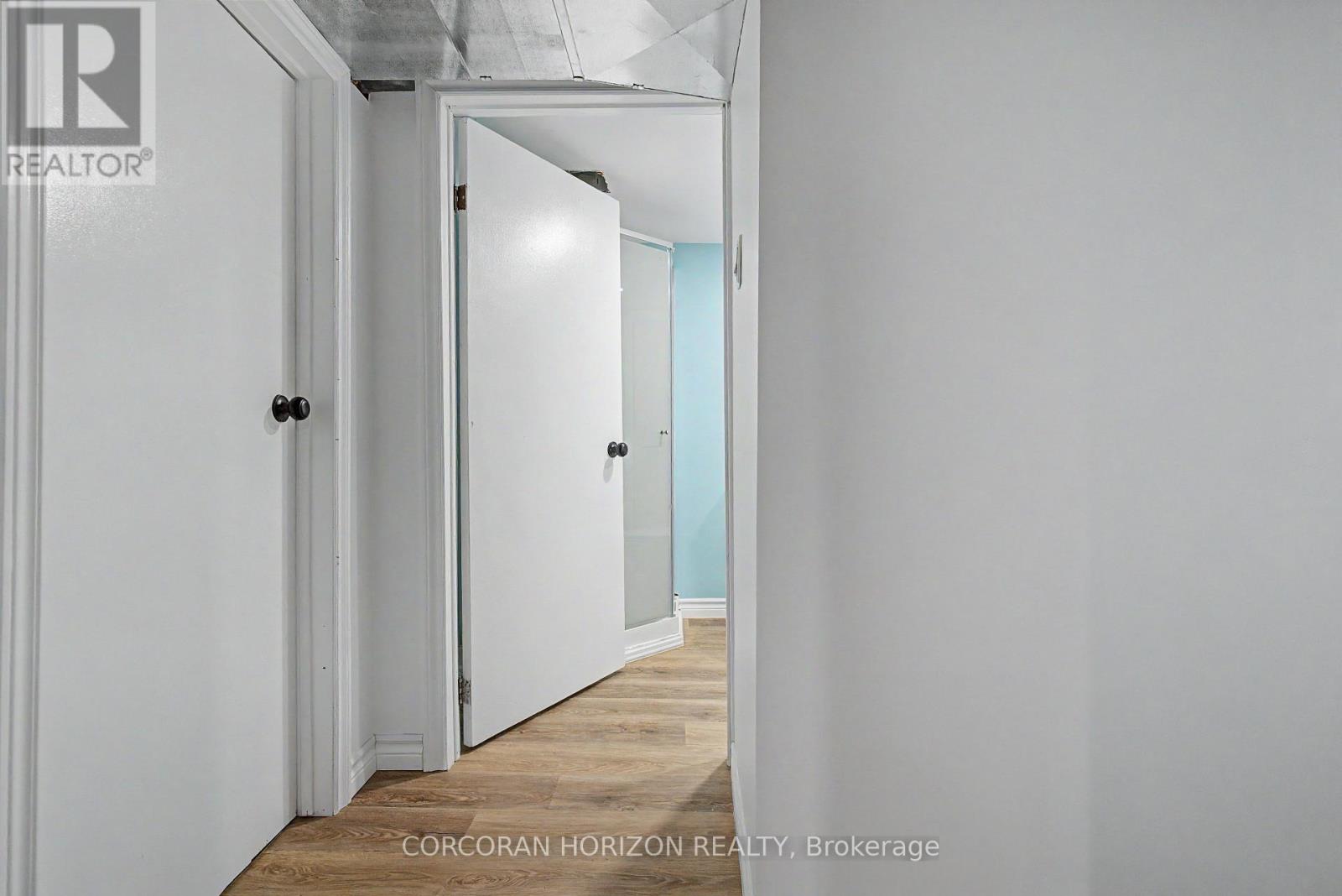 80 BLUCHER STREET - 35