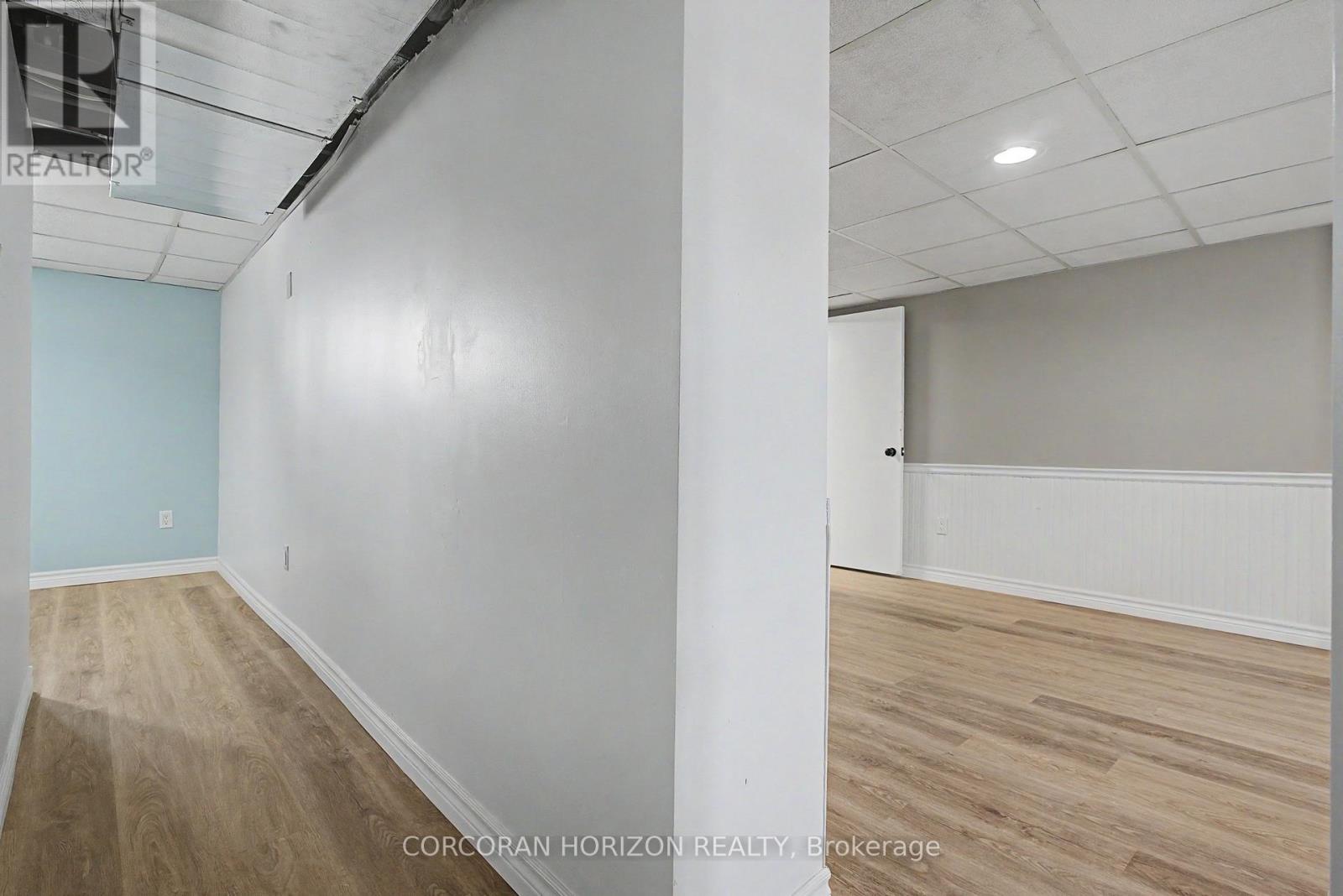 80 BLUCHER STREET - 36