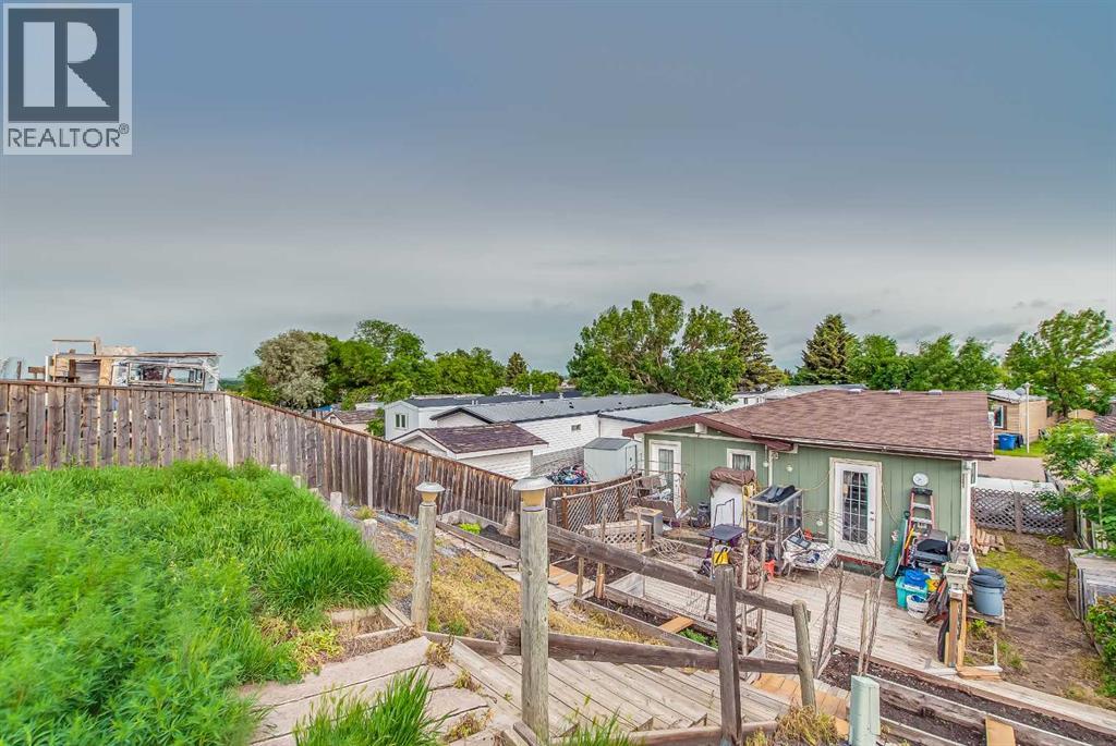 223 Fairchild Street SW - 48