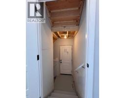 475 Baywater Green SW - photo 11