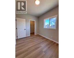 475 Baywater Green SW - photo 5