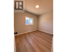 475 Baywater Green SW - photo 3