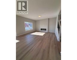 475 Baywater Green SW - photo 8