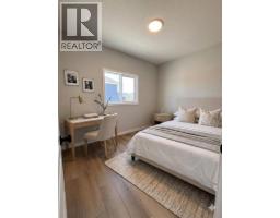 475 Baywater Green SW - photo 4
