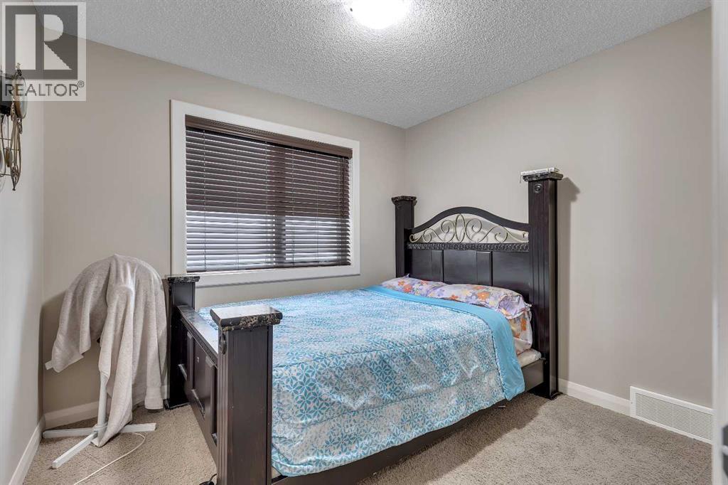 1564 Copperfield Boulevard SE - 24
