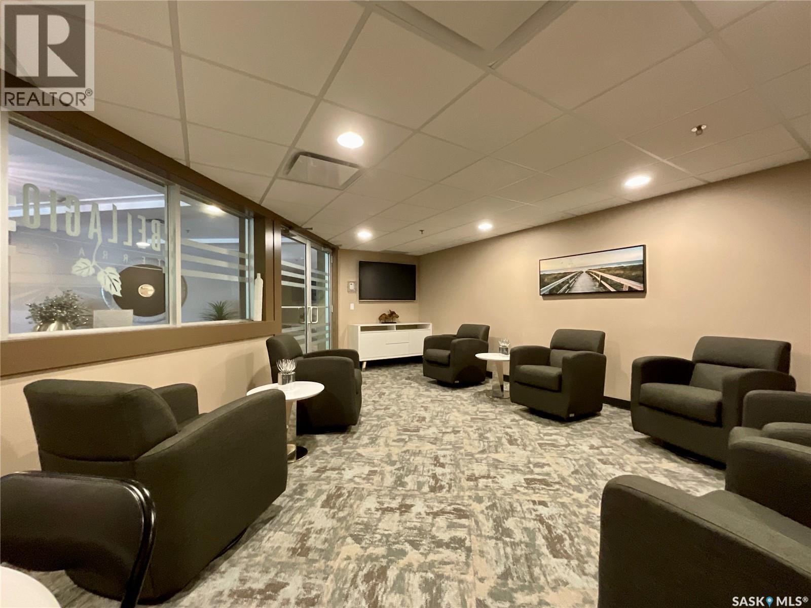 #415 1220 Blackfoot DRIVE - 30