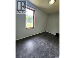 634 2nd Street, Estevan, SK S4A0K9 Photo 16