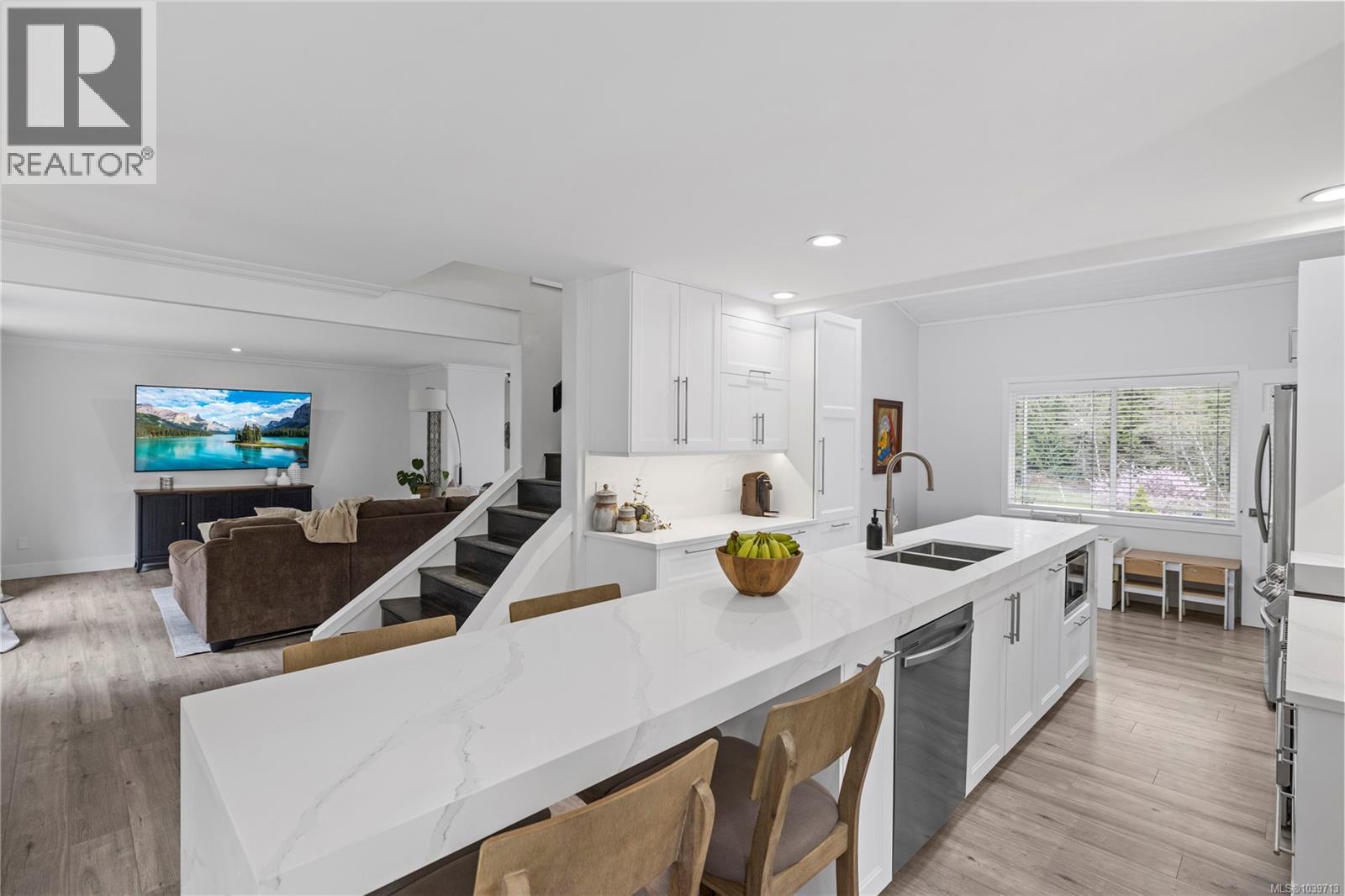 2191 Florence Dr - 48