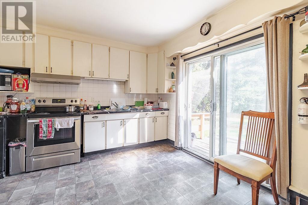 928 Great Northern RD - 14