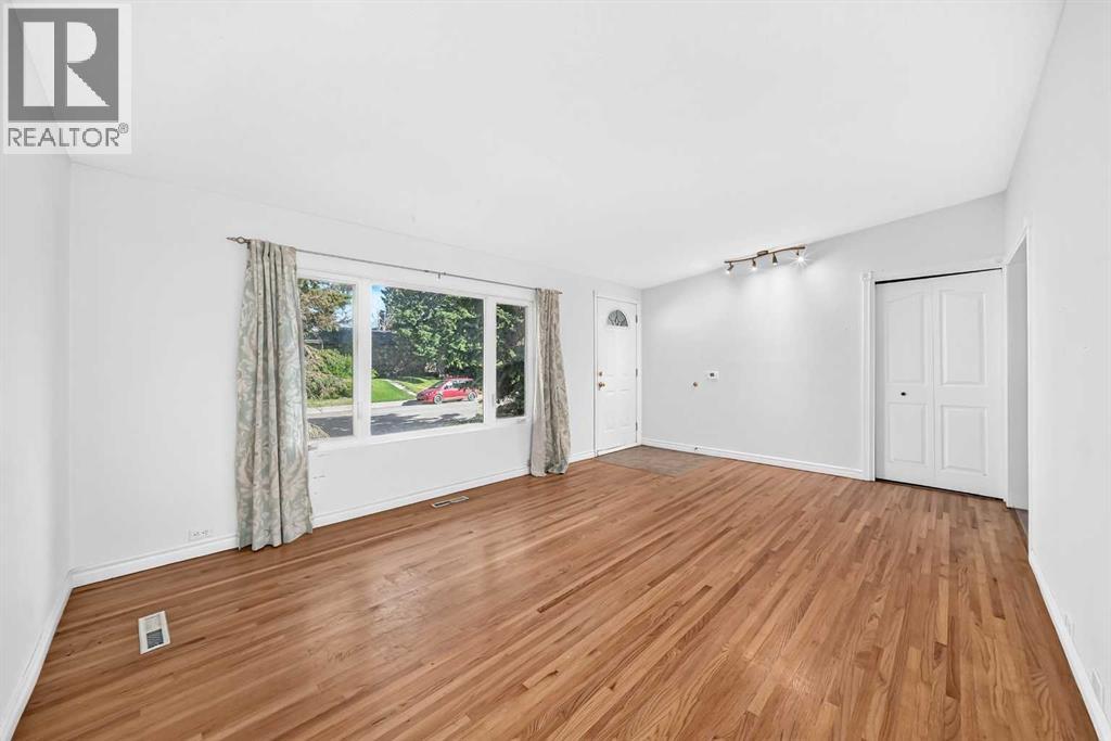 4628 Verona Drive NW - 11