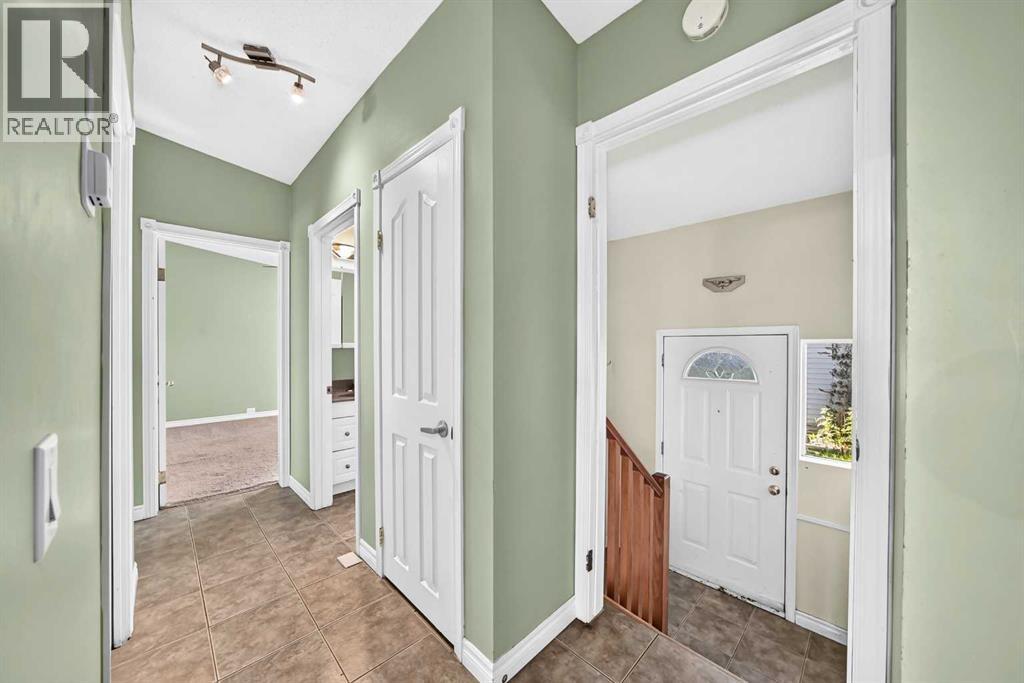 4628 Verona Drive NW - 16