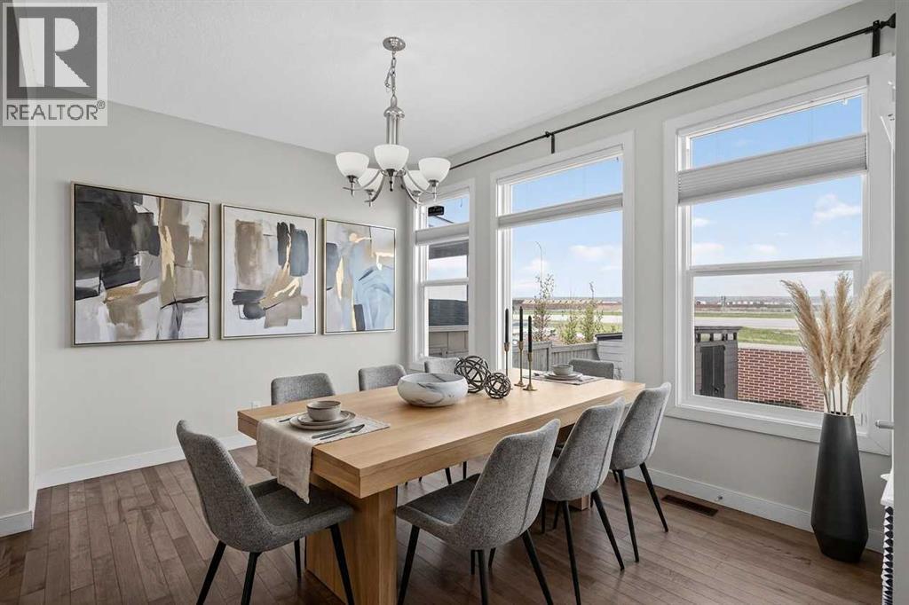 152 Redstone Villas NE - 4
