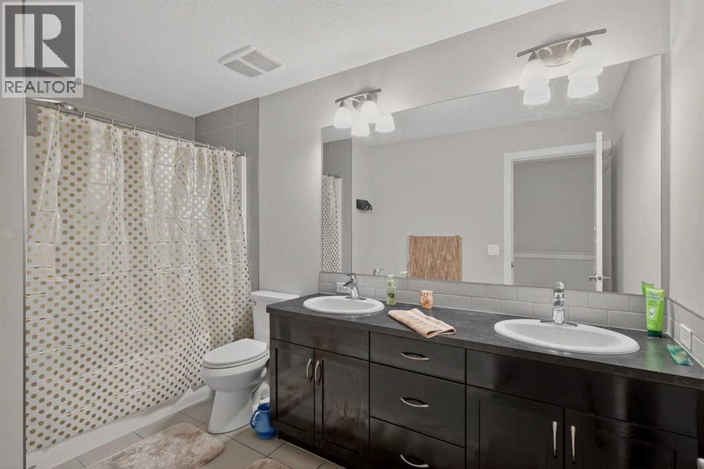 152 Redstone Villas NE - 29