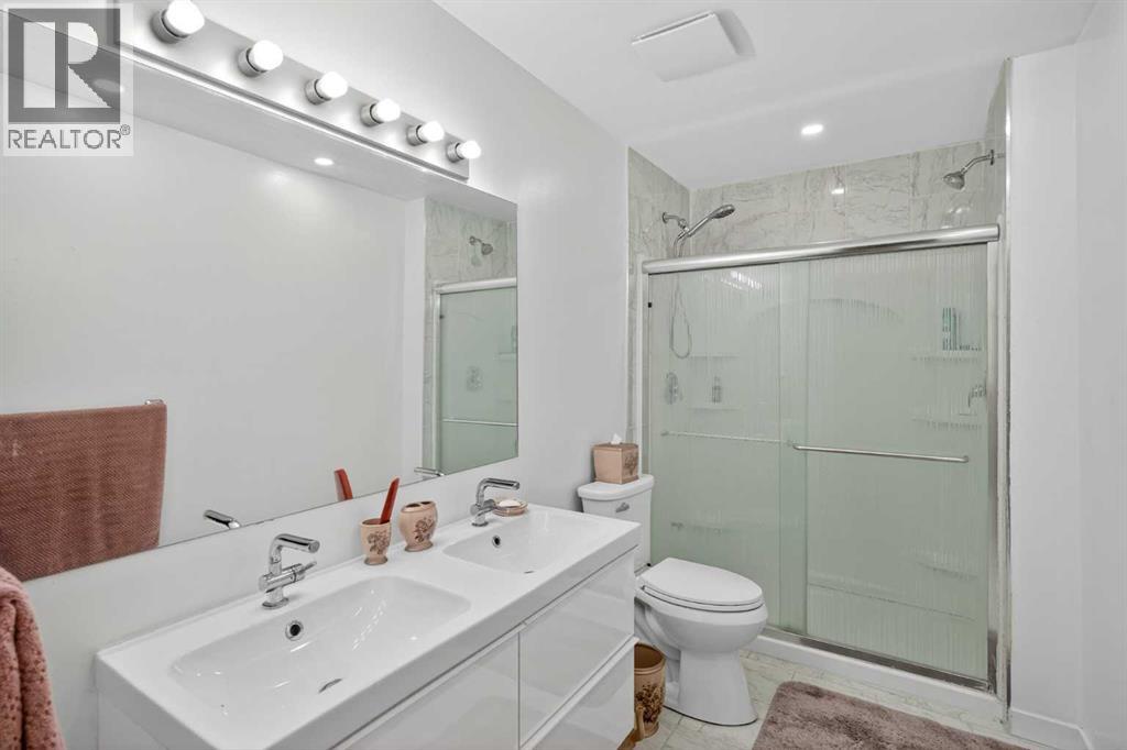 152 Redstone Villas NE - 37