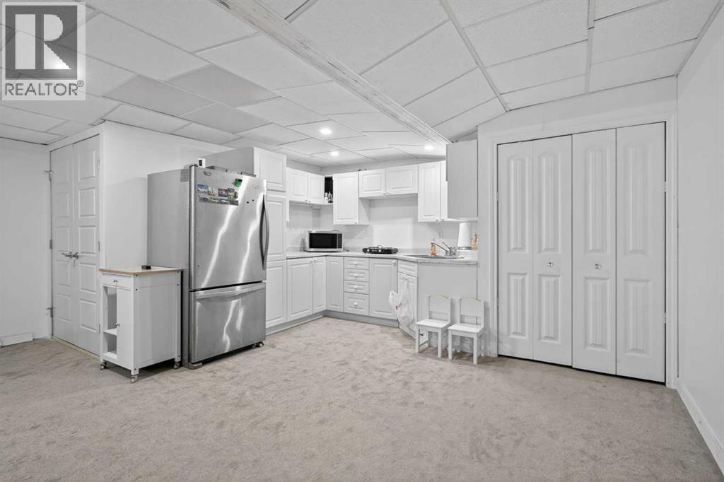 152 Redstone Villas NE - 34