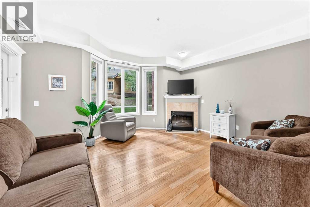 #161 15 Everstone Drive SW - 14