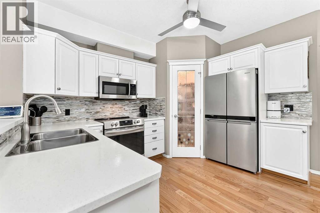 #161 15 Everstone Drive SW - 9