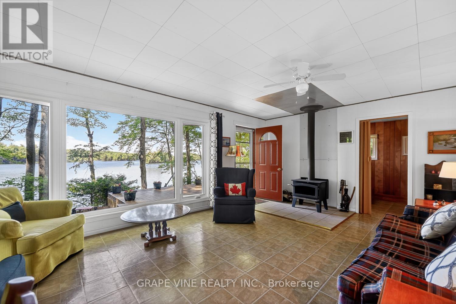 1010 FIREFLY LANE - 28