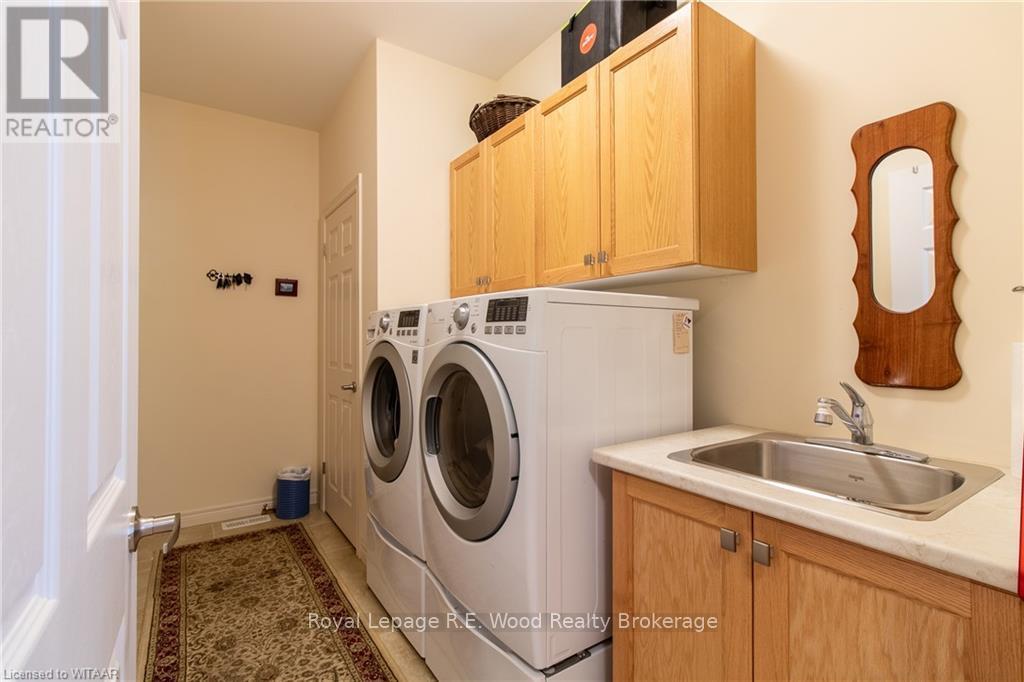 6 ESSELTINE DRIVE - Image 13