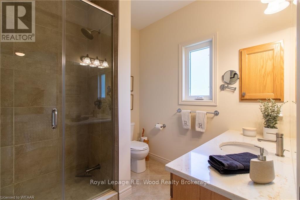 6 ESSELTINE DRIVE - Image 20