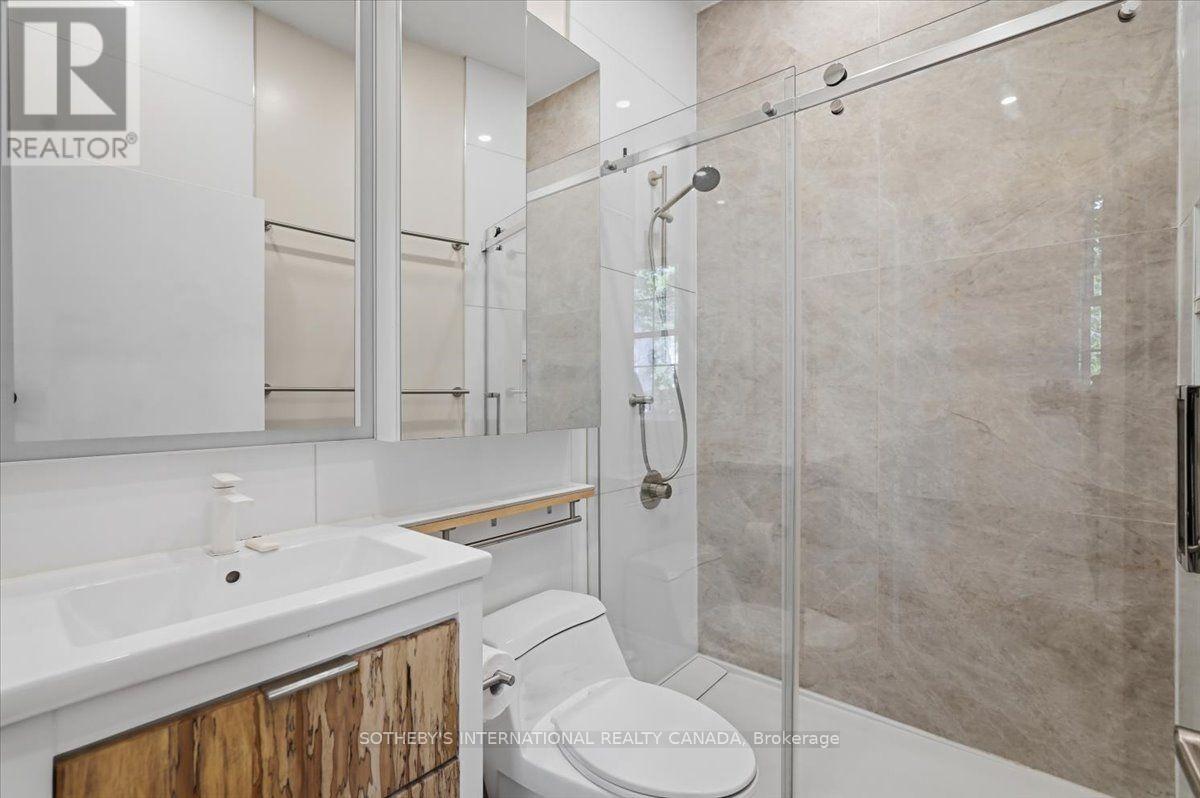 33 ROSE AVENUE - 10