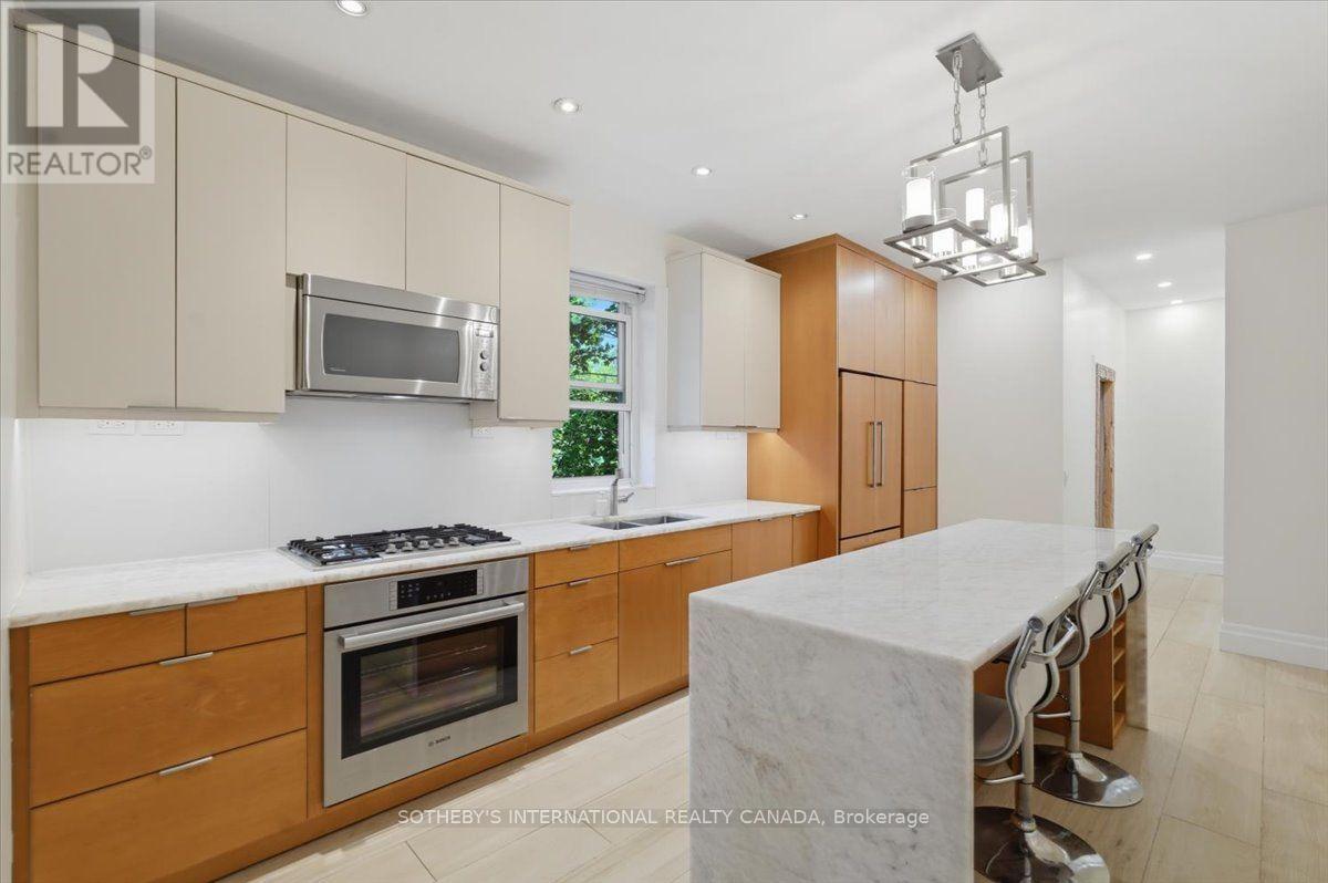 33 ROSE AVENUE - 14